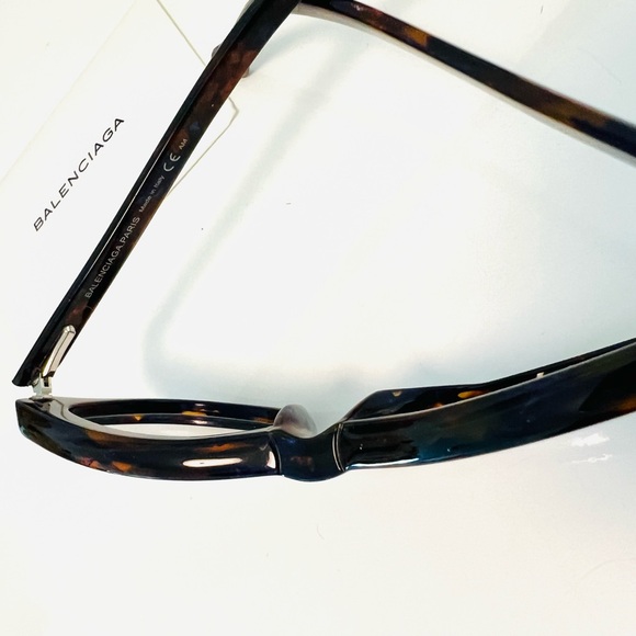 BALENCIAGA cat-eye eyeglasses - Picture 8 of 8